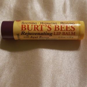 Burt's Bees Acai Berry discontinued
